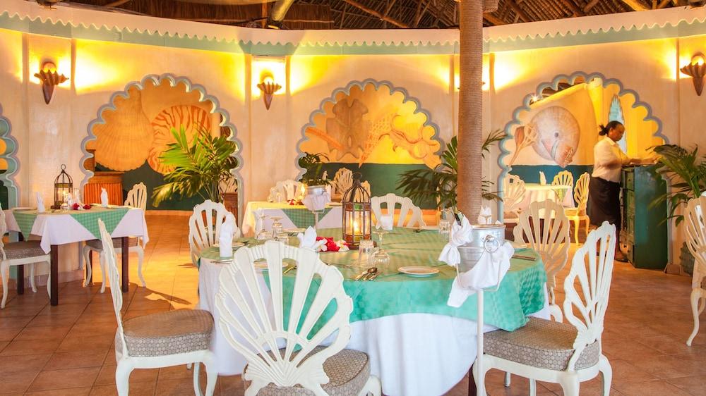 Turtle Bay Beach Club Watamu Ngoại thất bức ảnh